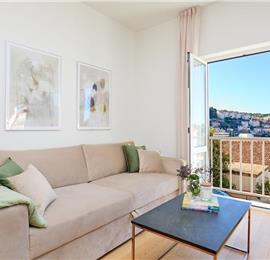 One Bedroom Apartment in Dubrovnik City with balcony and Parking, Sleeps 2-3